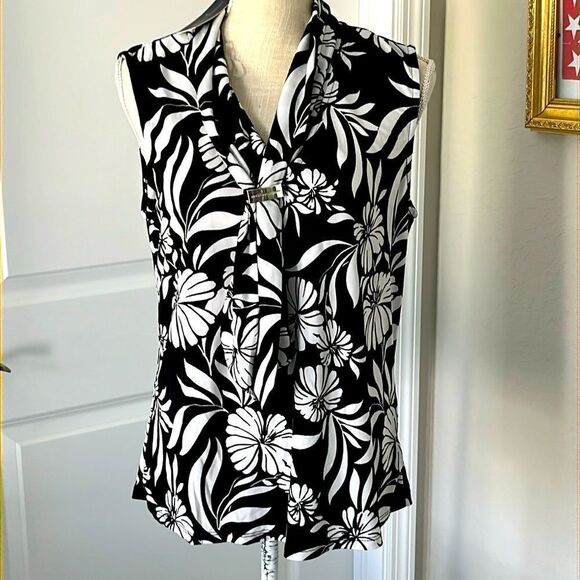 Adrienne Vittadini Black and White Floral Blouse with Tie Front Classic - Picture 1 of 7